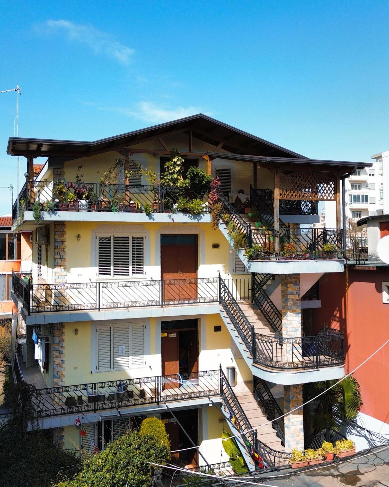 Shkodra Hostel & Day Tours Exterior foto