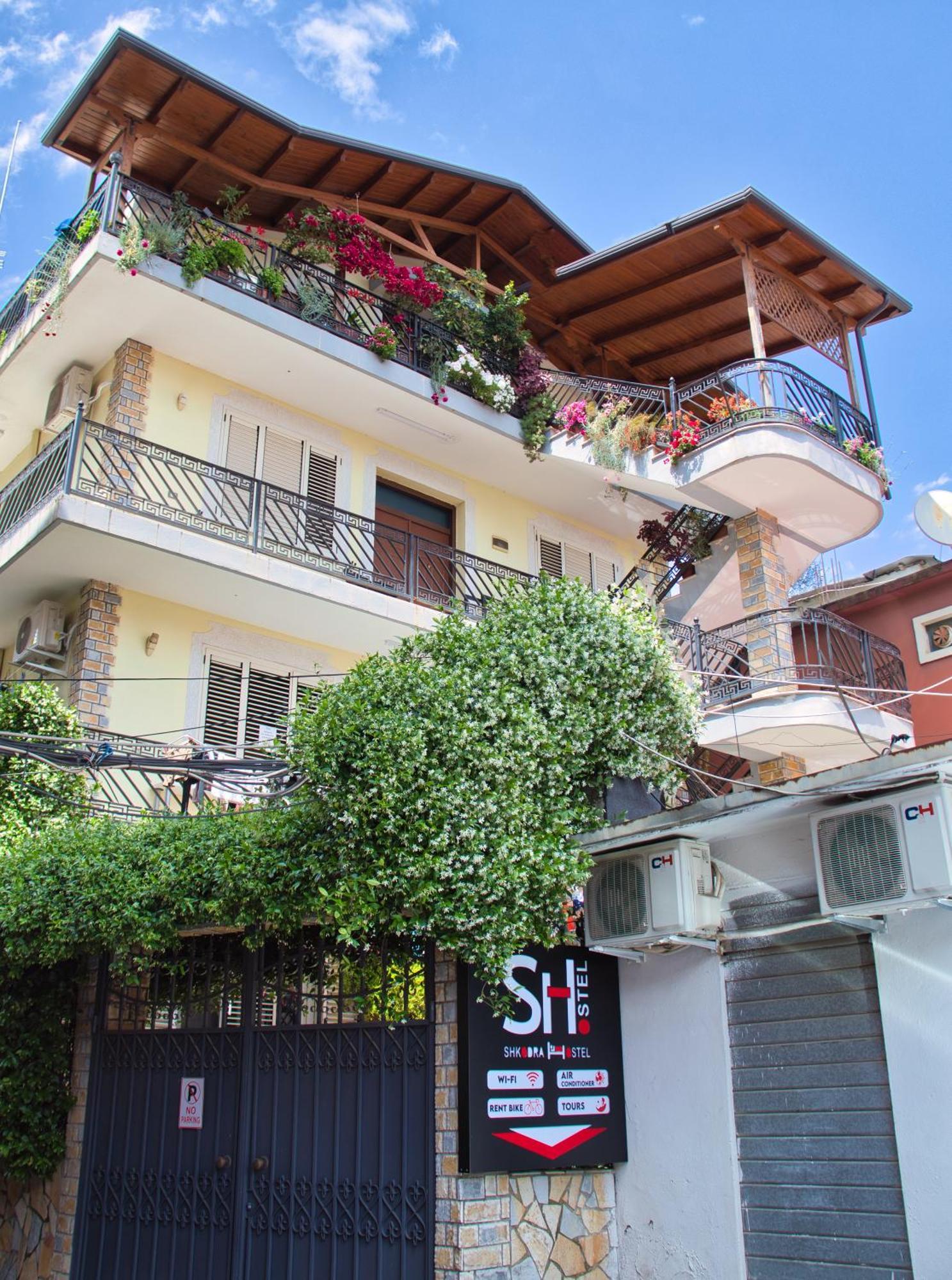 Shkodra Hostel & Day Tours Exterior foto